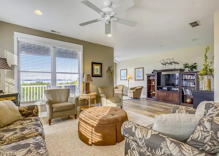 13009 Bowline Ln 1 Holiday home *